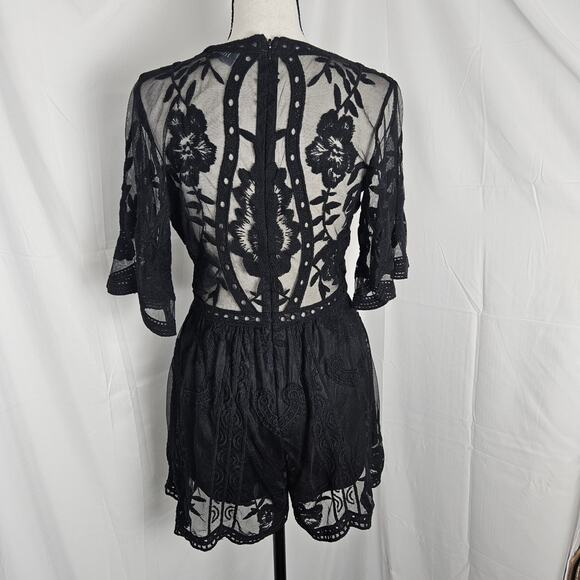 Lily Rain Romper Women Small Black Lace Floral Deep V Short Sleeve Boho Gothic - Picture 5 of 12